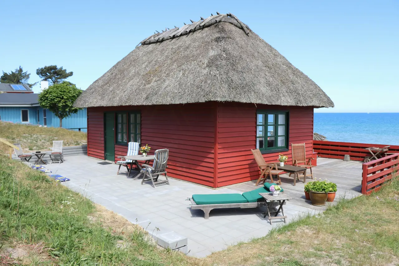 Originalt sommerhus fra 1932 ved vandet
