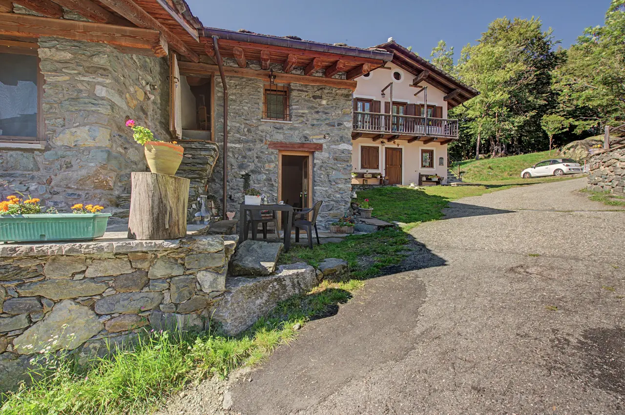 50 M² House ∙ 1 Bedroom ∙ 2 Guests - Ala di Stura
