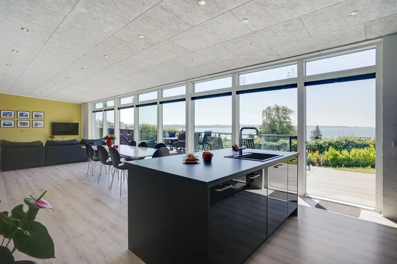 122 m&sup2; Ferienhaus 4 Schlafzimmer 8 G&auml;ste