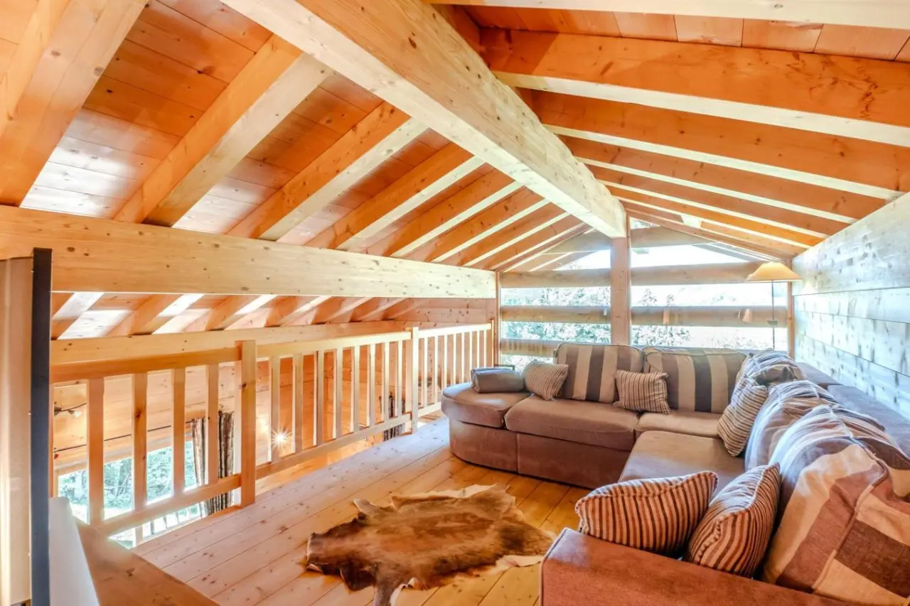 124 m&sup2; Chalet 4 Schlafzimmer 10 G&auml;ste