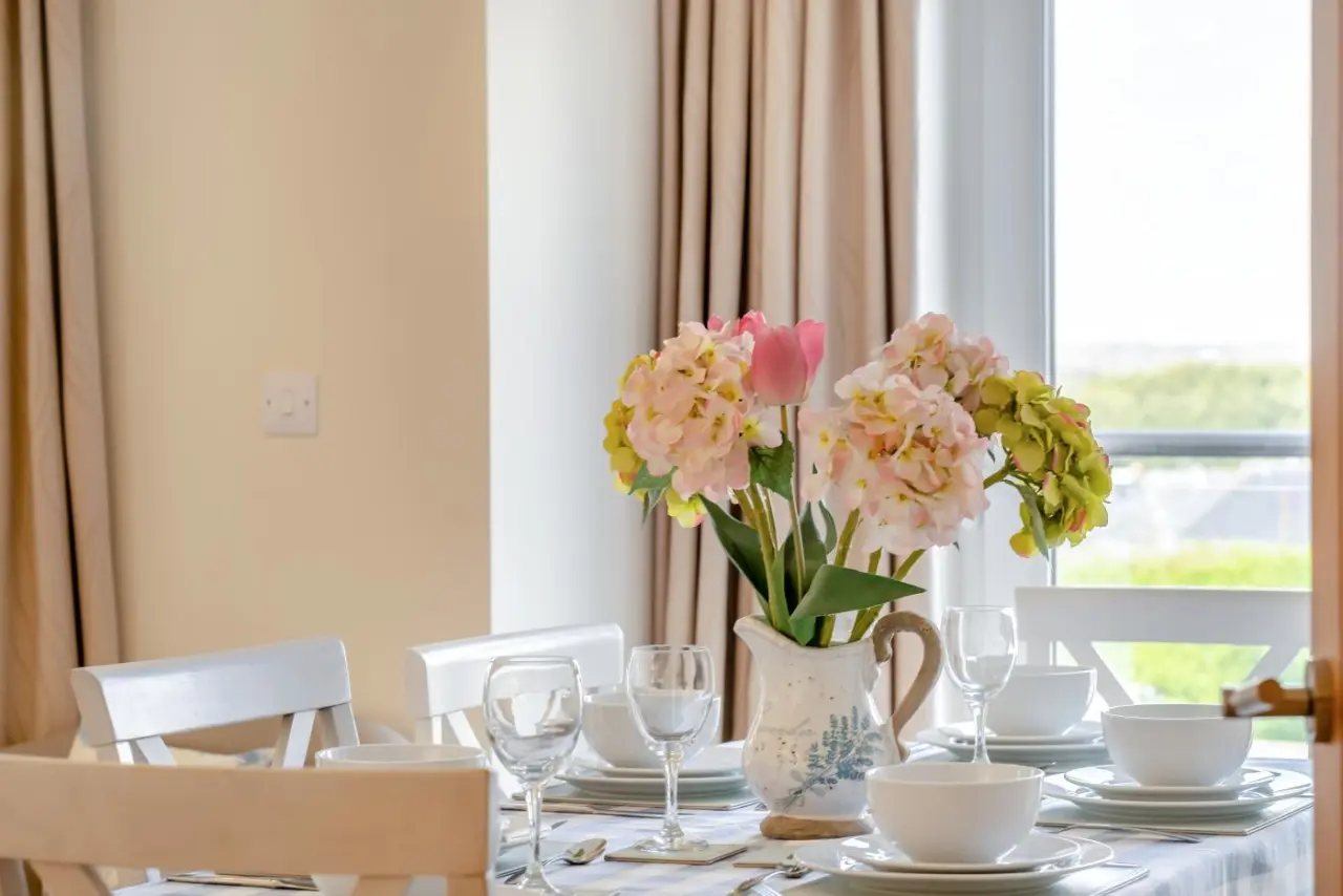 Cottage ∙ 3 Bedrooms ∙ 6 Guests - Sandown