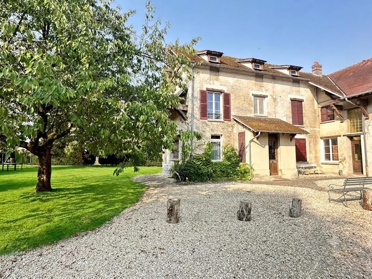 250 M² Gîte ∙ 6 Habitaciones ∙ 12 Huéspedes - Meaux