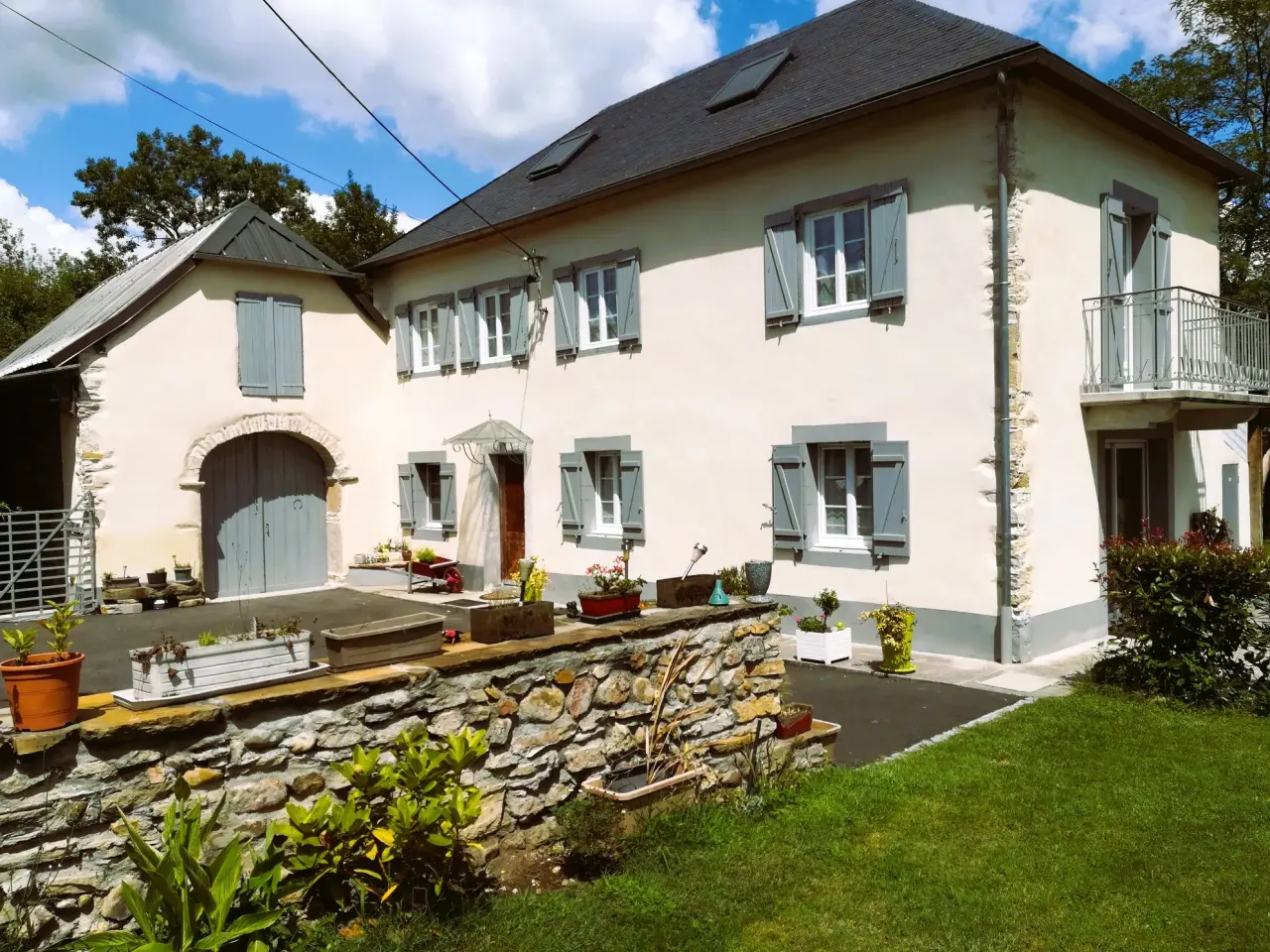 105 M² House ∙ 3 Bedrooms ∙ 6 Guests - Oloron-Sainte-Marie