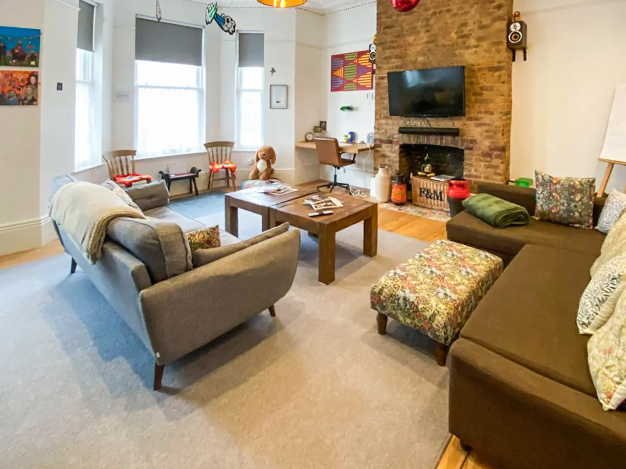 Apartment ∙ 2 Bedrooms ∙ 6 Guests - Battle
