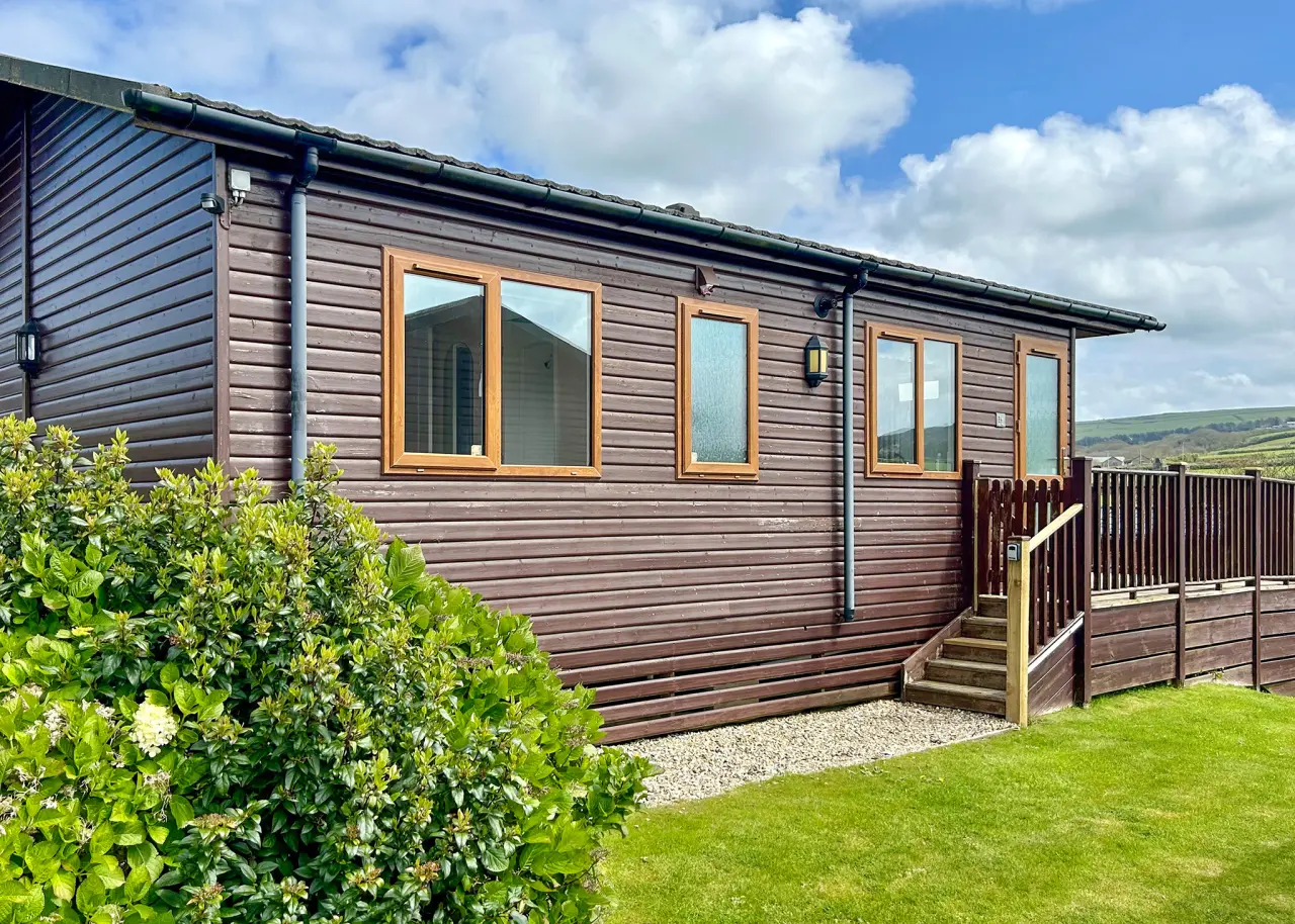 Chalet ∙ 2 Slaapkamers ∙ 4 Gasten - Tintagel