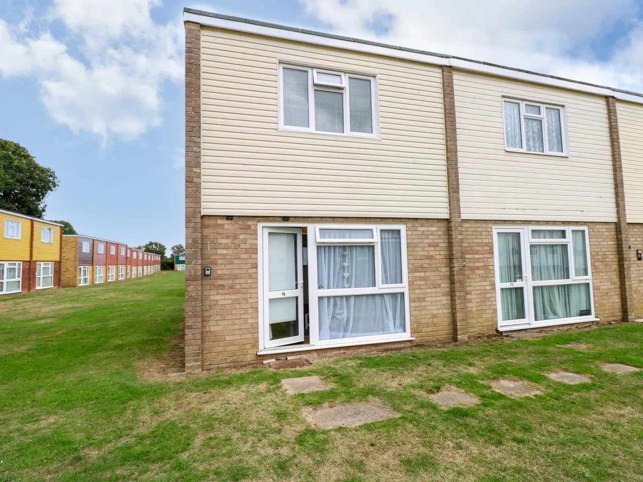 Cottage ∙ 2 Bedrooms ∙ 4 Guests - Winterton-on-Sea