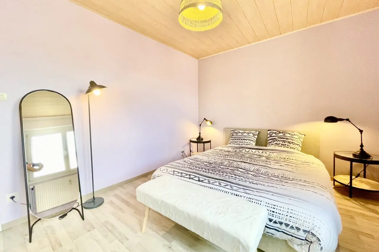 99 M² Apartamento ∙ 3 Habitaciones ∙ 8 Huéspedes - Colmar
