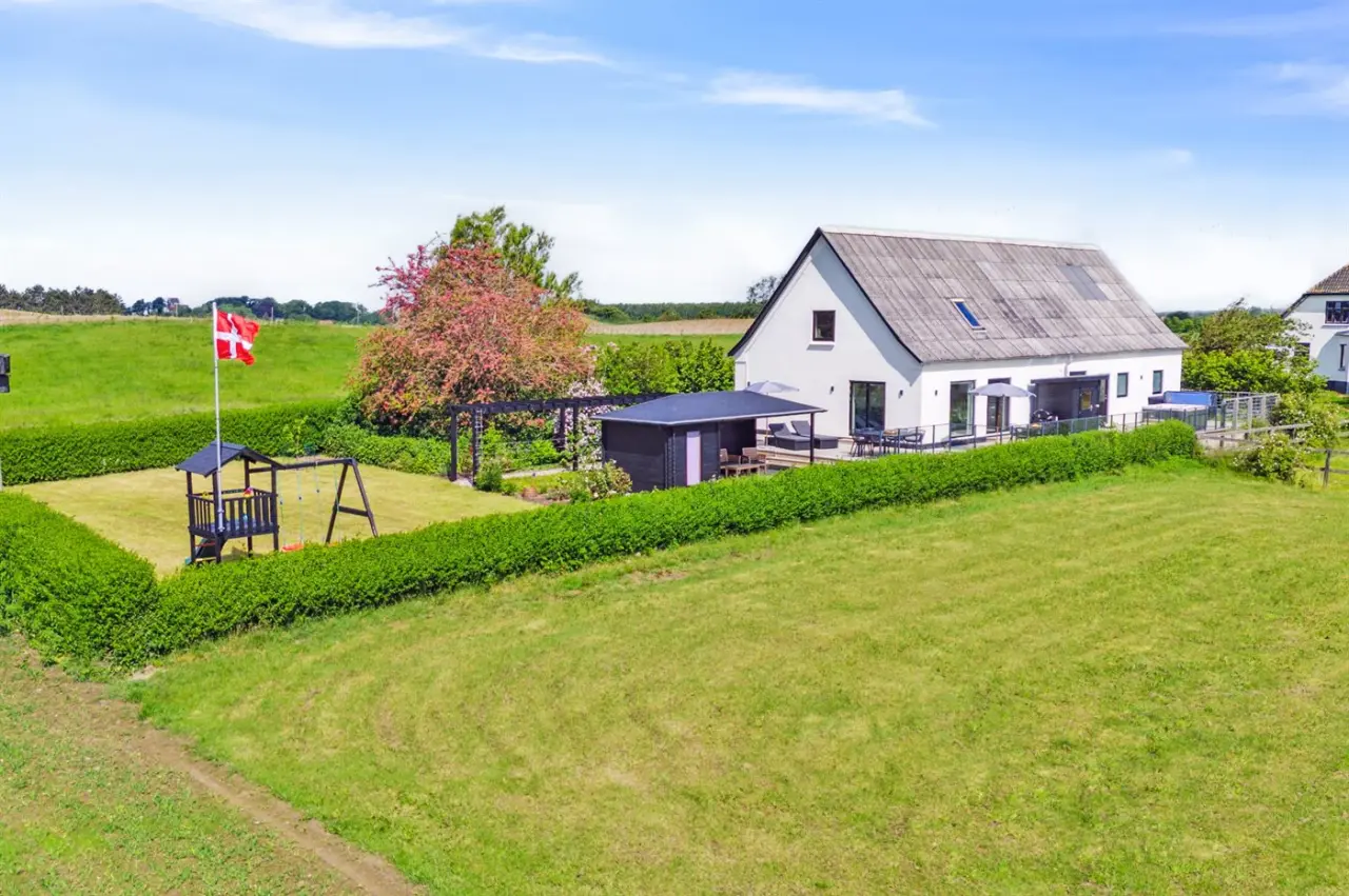 158 m&sup2; Ferienhaus 2 Schlafzimmer 6 G&auml;ste