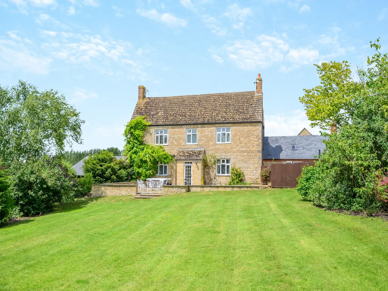 Cottage ∙ 6 Bedrooms ∙ 12 Guests - Oxfordshire