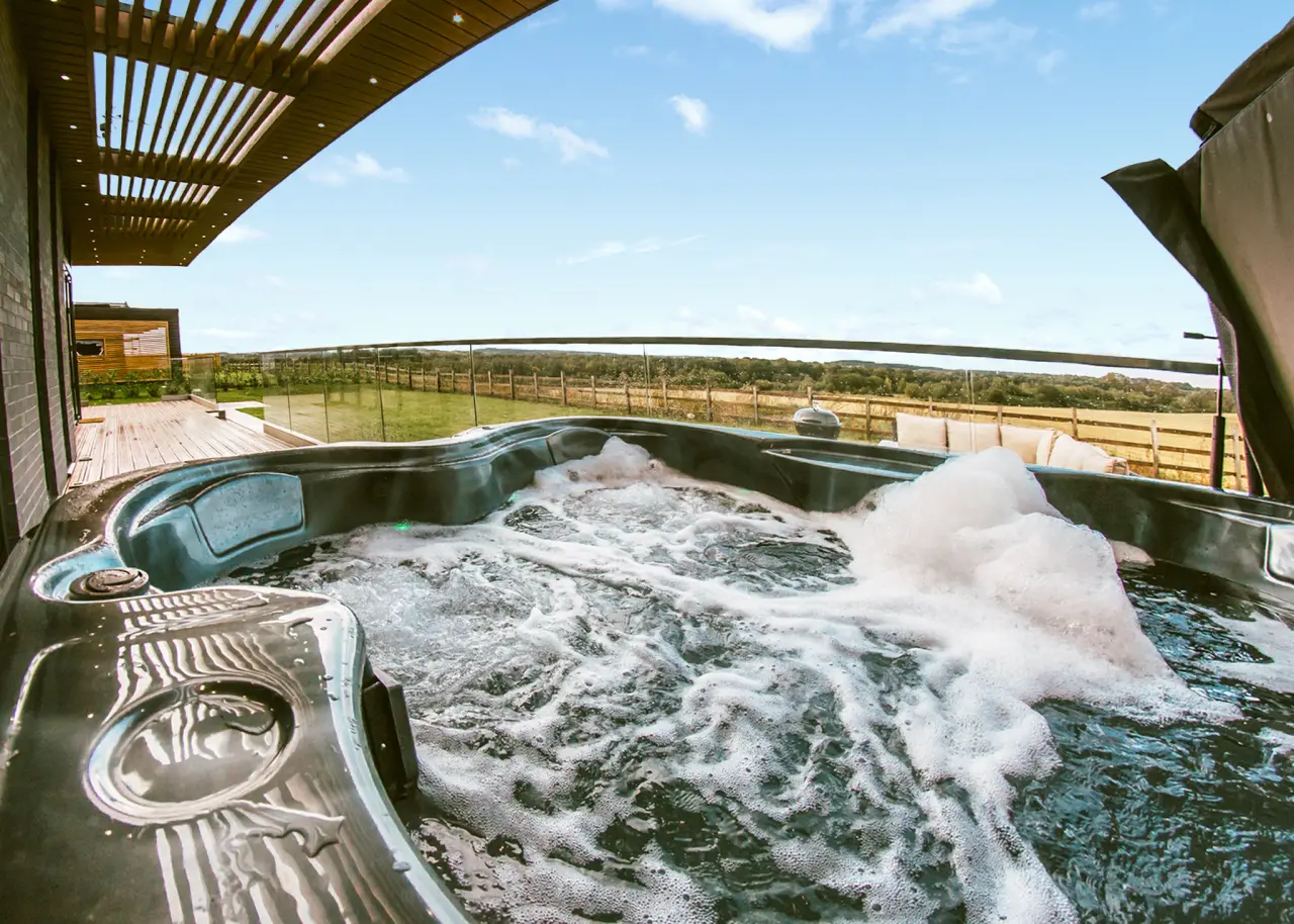 Chalet ∙ 4 Bedrooms ∙ 8 Guests - Derbyshire
