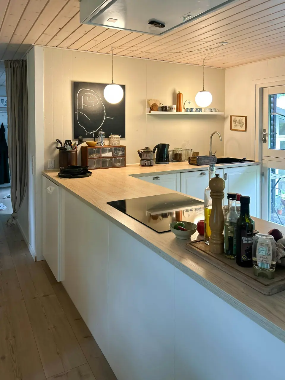 Idyllisk sommerhus i Ebeltofts natur