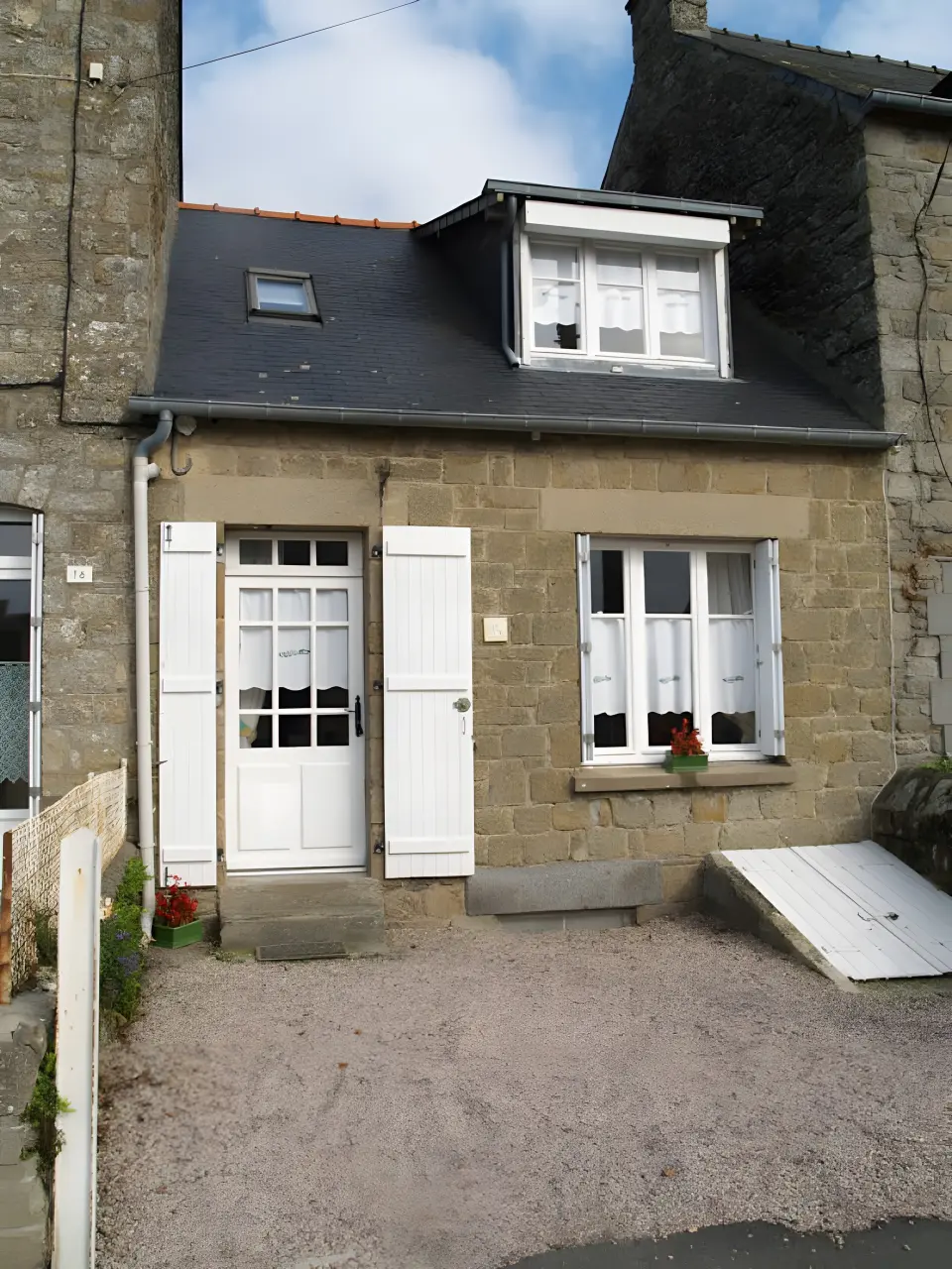 70 M² Ferienhaus ∙ 1 Schlafzimmer ∙ 2 Gäste - Cancale