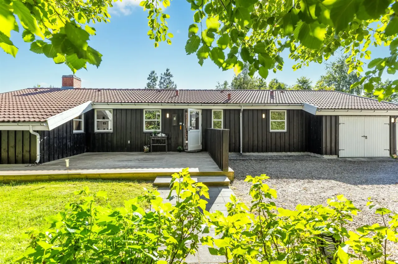 98 m&sup2; Ferienhaus 4 Schlafzimmer 8 G&auml;ste