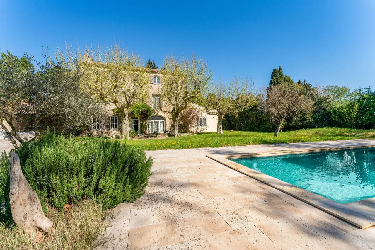 250 M² House ∙ 5 Bedrooms ∙ 10 Guests - Les Baux-de-Provence
