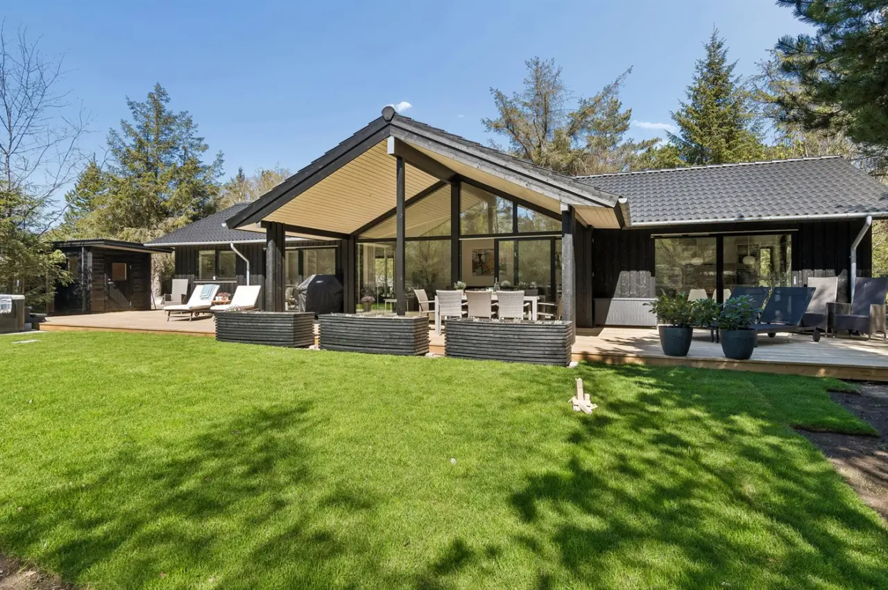 155 m&sup2; Ferienhaus 4 Schlafzimmer 8 G&auml;ste
