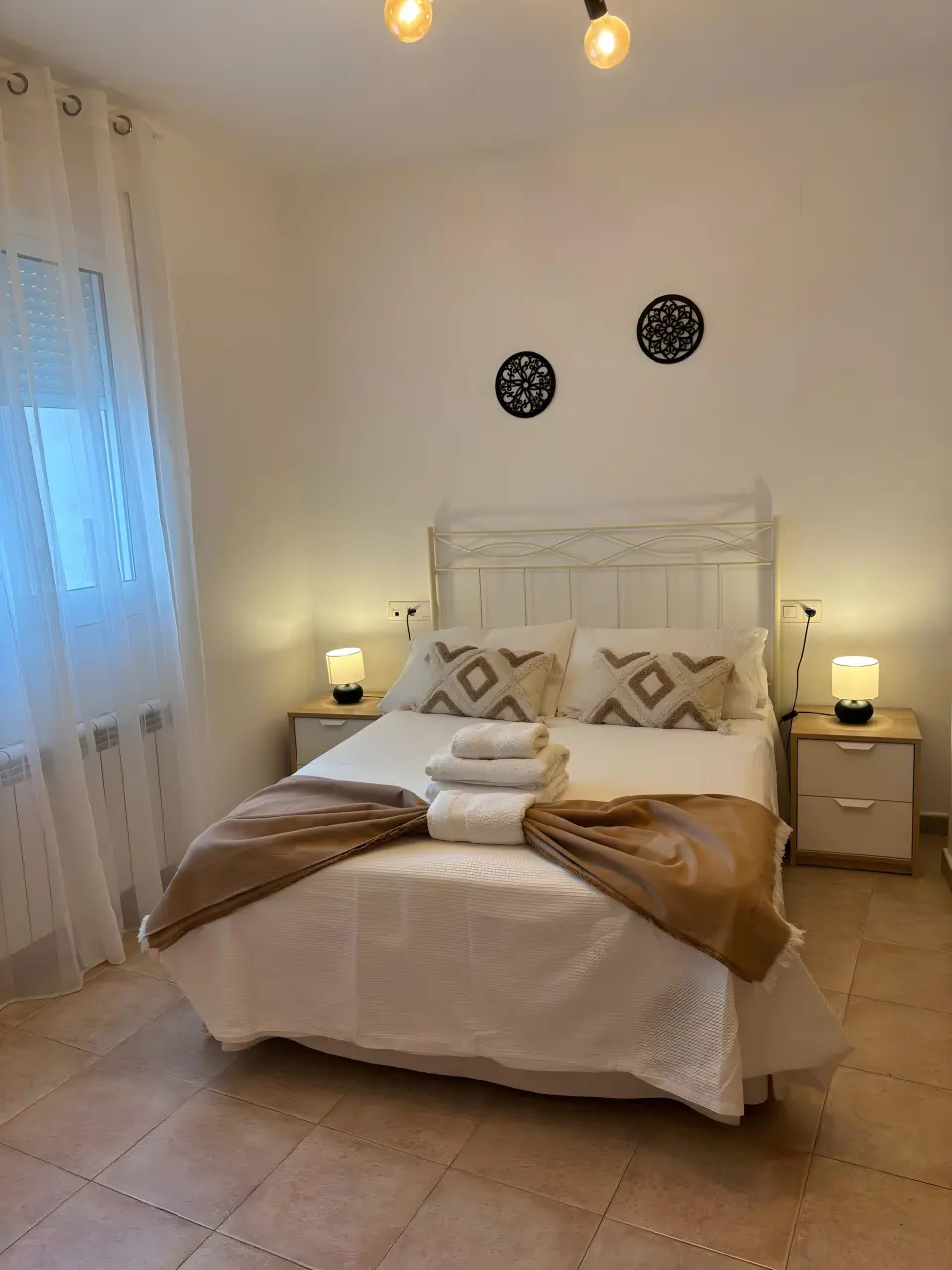95 M² Apartamento ∙ 2 Habitaciones ∙ 4 Huéspedes - Güejar Sierra