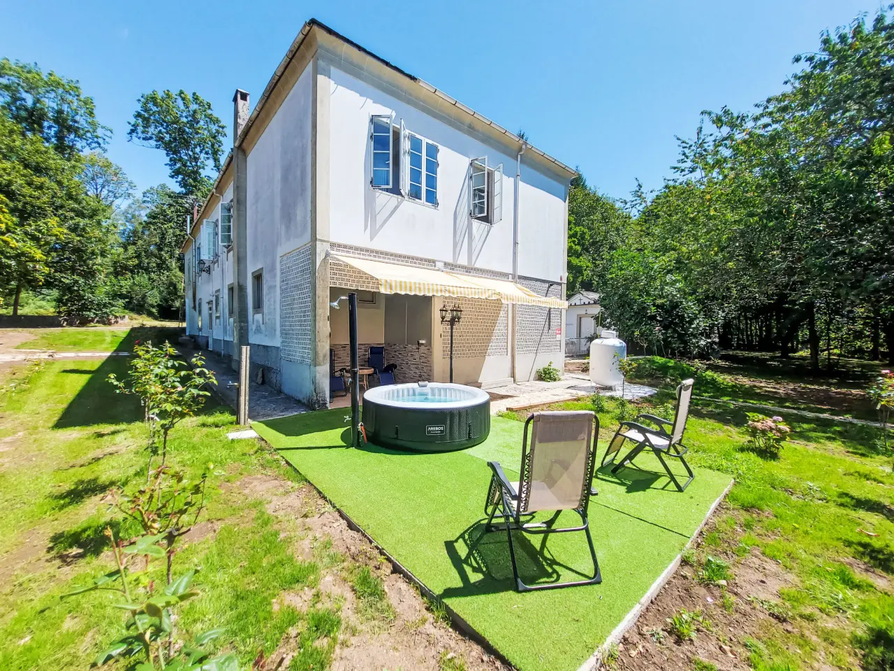 400 M² Casa ∙ 7 Habitaciones ∙ 15 Huéspedes - Villalba