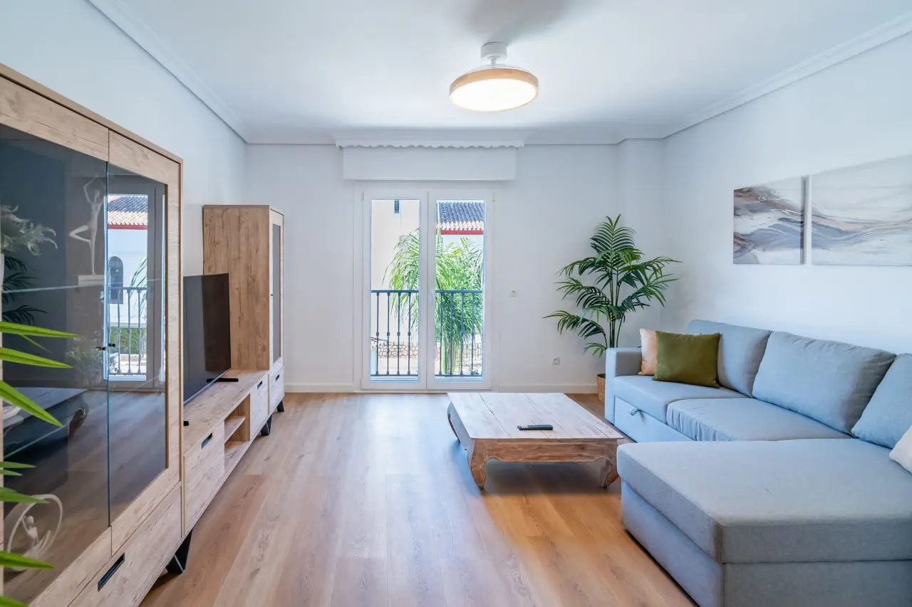 91 M² Apartment ∙ 2 Bedrooms ∙ 5 Guests - Fuengirola