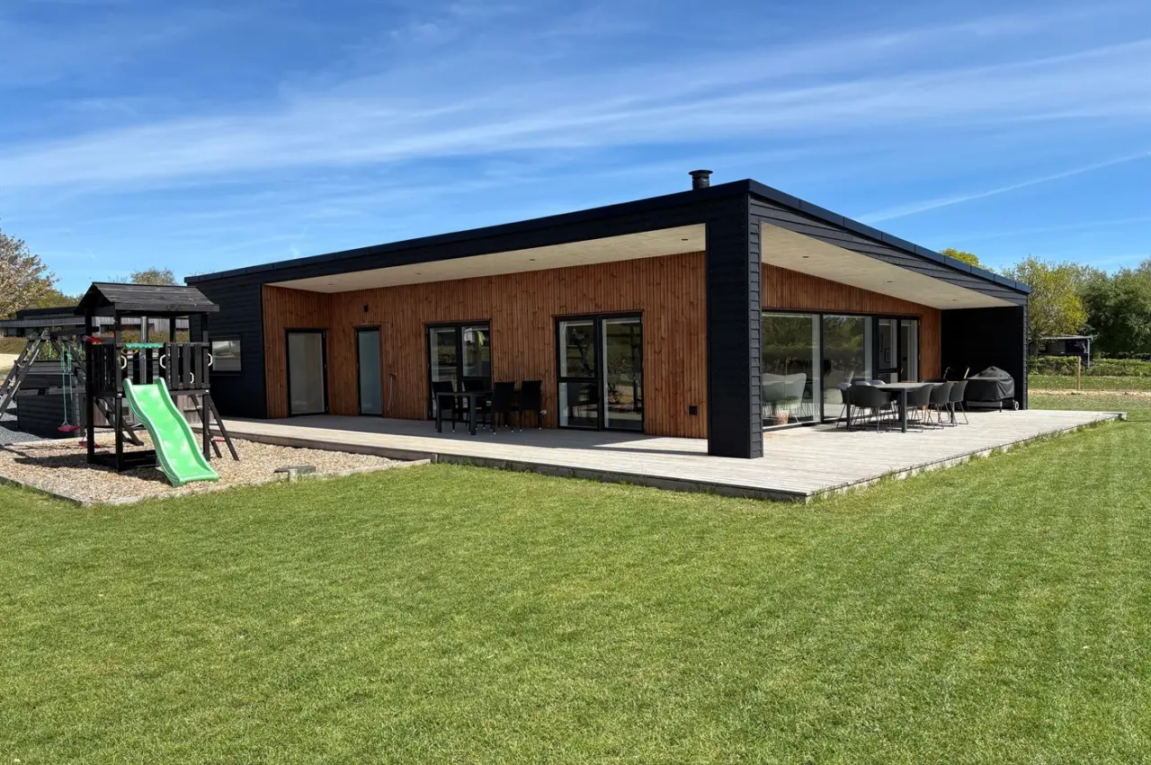 119 m&sup2; Ferienhaus 3 Schlafzimmer 8 G&auml;ste