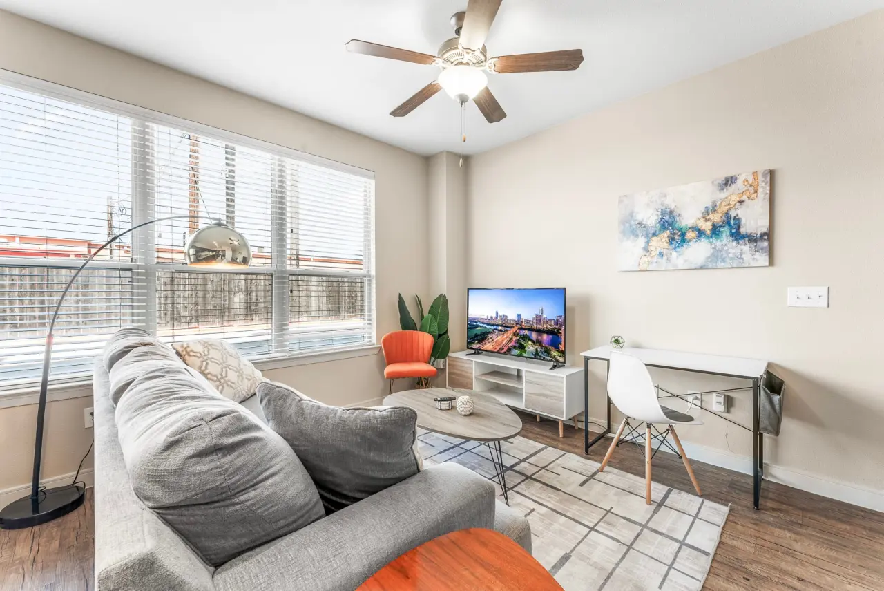 49 M² Apartment ∙ 1 Bedroom ∙ 4 Guests - Austin