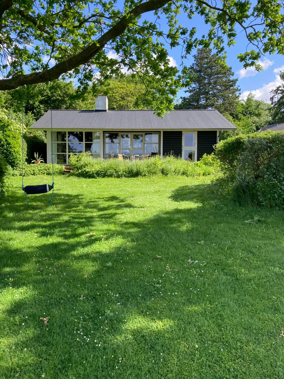 Sommerhus nær Svendborg med egen badebro