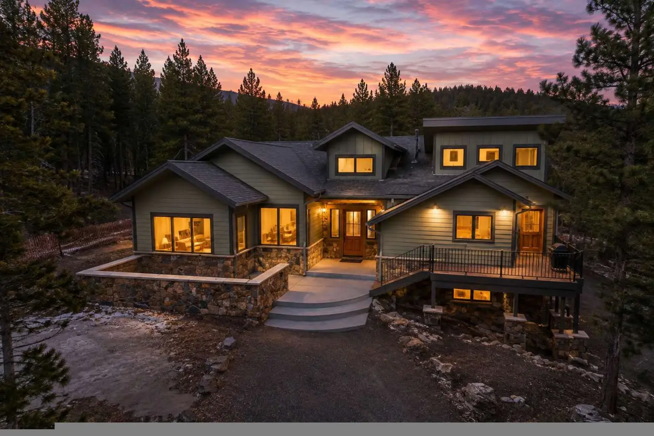 Apartment ∙ 6 Bedrooms ∙ 8 Guests - Idaho Springs, CO