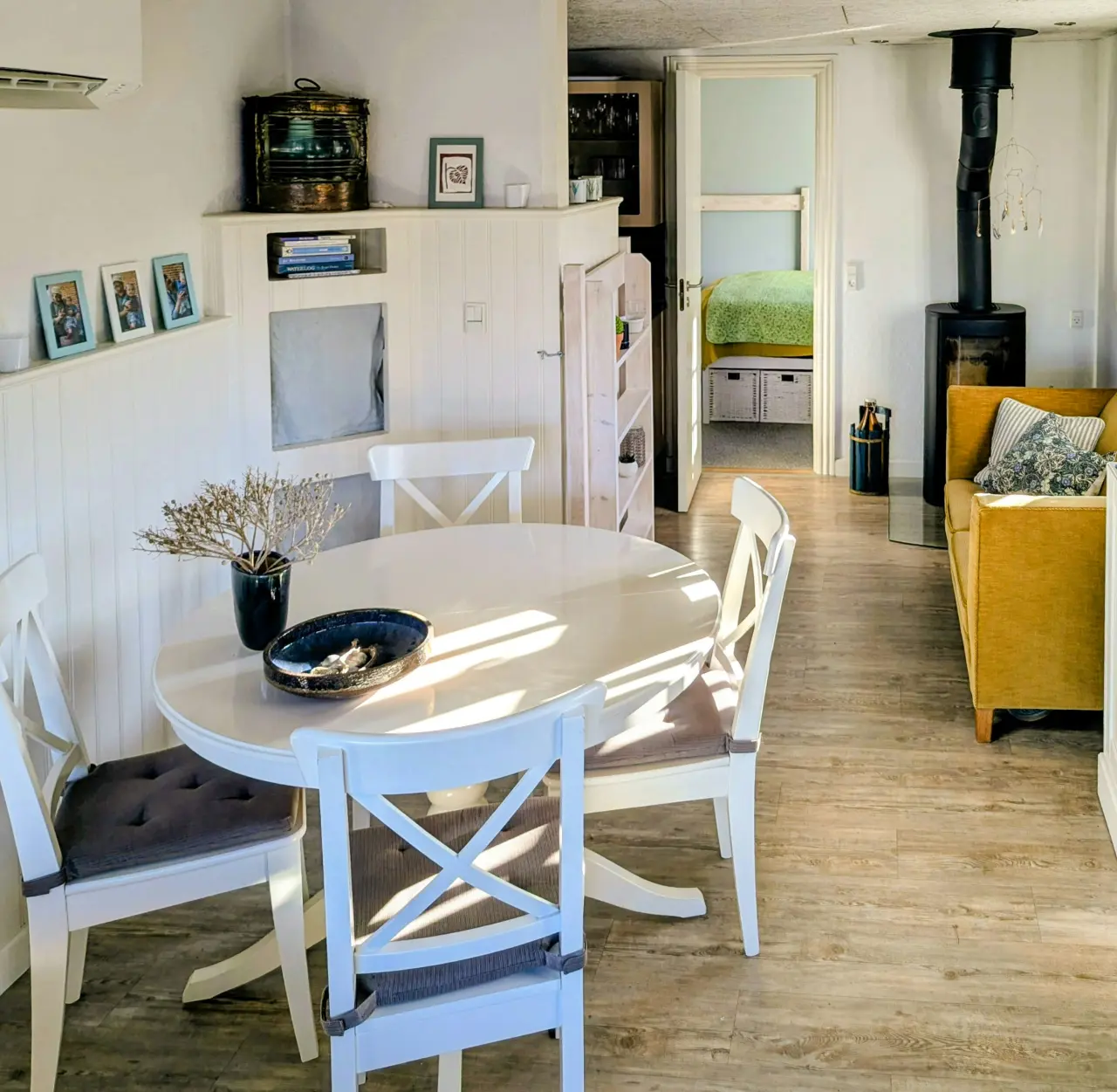Sommerhus 70 meter fra stranden ved Dalby Bugt