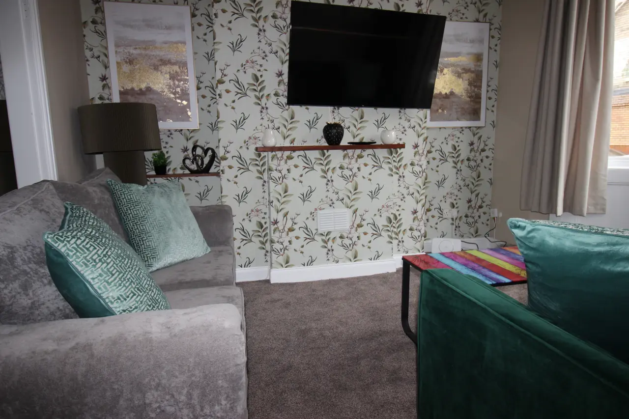 Cottage ∙ 4 Bedrooms ∙ 8 Guests - Scarborough