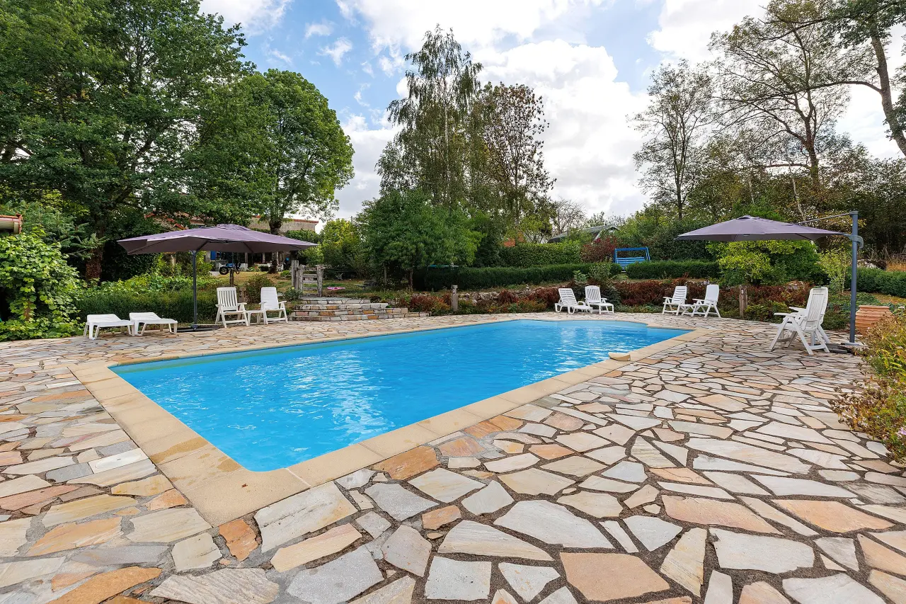 110 M² Maison De Vacances ∙ 4 Chambres ∙ 6 Personnes - Guéret