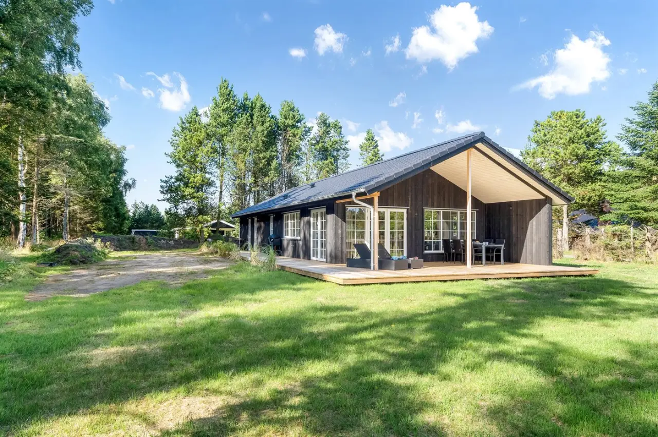 121 m&sup2; Ferienhaus 4 Schlafzimmer 8 G&auml;ste