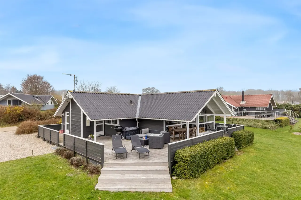 87 m&sup2; Ferienhaus 4 Schlafzimmer 8 G&auml;ste