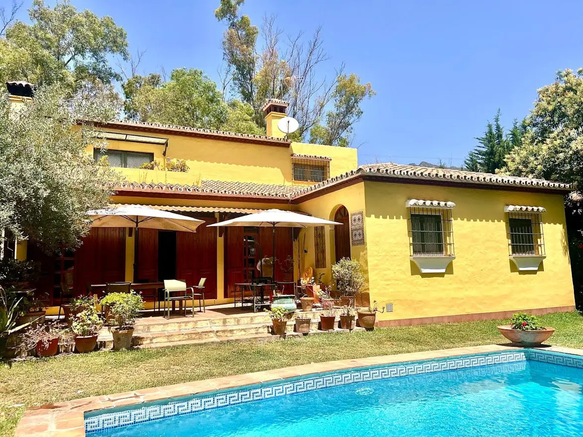 300 M² Huis ∙ 4 Slaapkamers ∙ 7 Gasten - Marbella