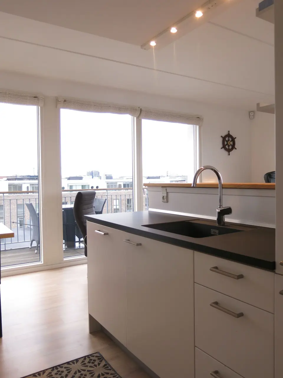 Close To Center - Luxury Apartment