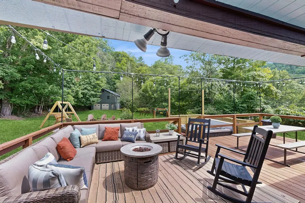 House ∙ 3 Bedrooms ∙ 12 Guests - Banner Elk, NC