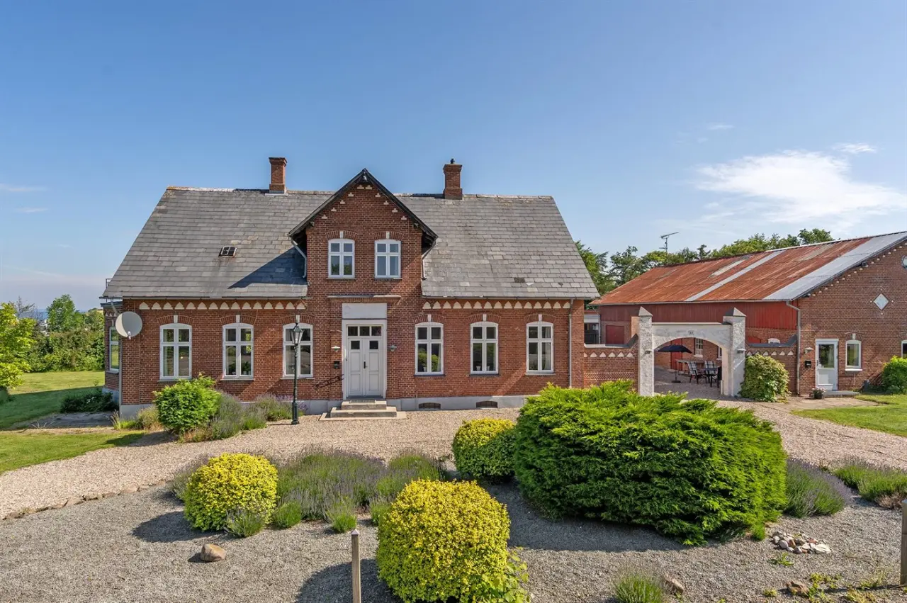 310 m&sup2; Ferienhaus 6 Schlafzimmer 16 G&auml;ste