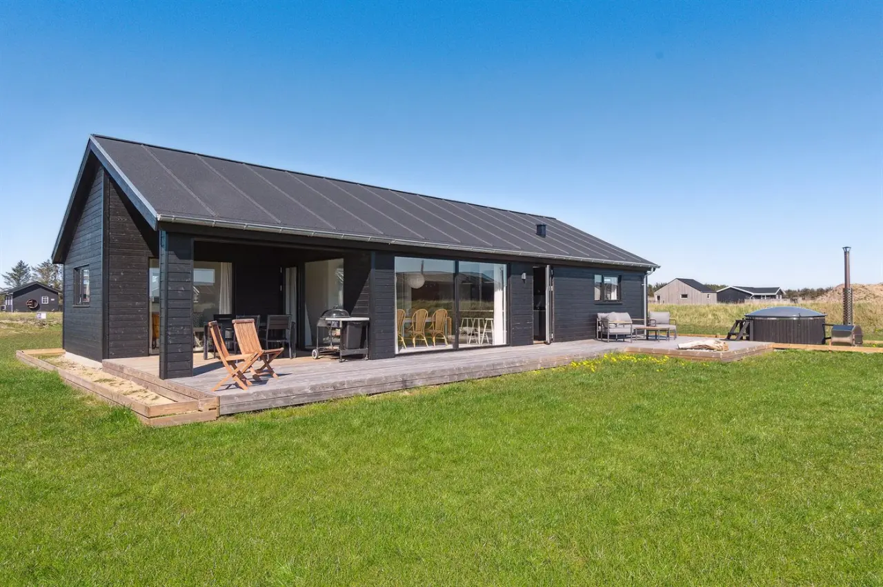 111 m&sup2; Ferienhaus 3 Schlafzimmer 8 G&auml;ste