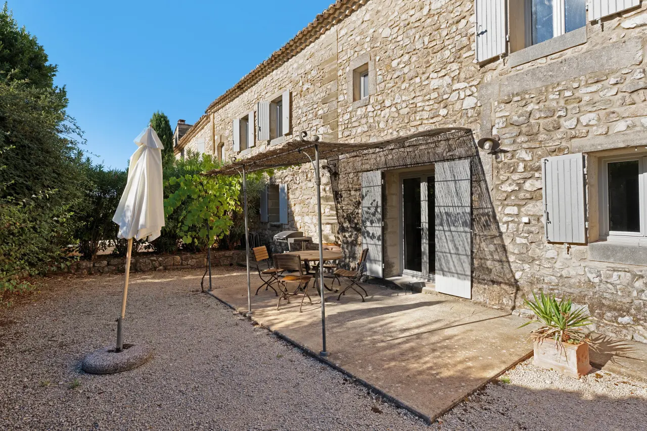 160 M² Casa ∙ 3 Habitaciones ∙ 6 Huéspedes - Uzès