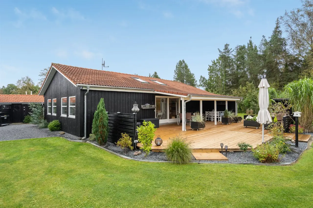102 m&sup2; Ferienhaus 4 Schlafzimmer 7 G&auml;ste