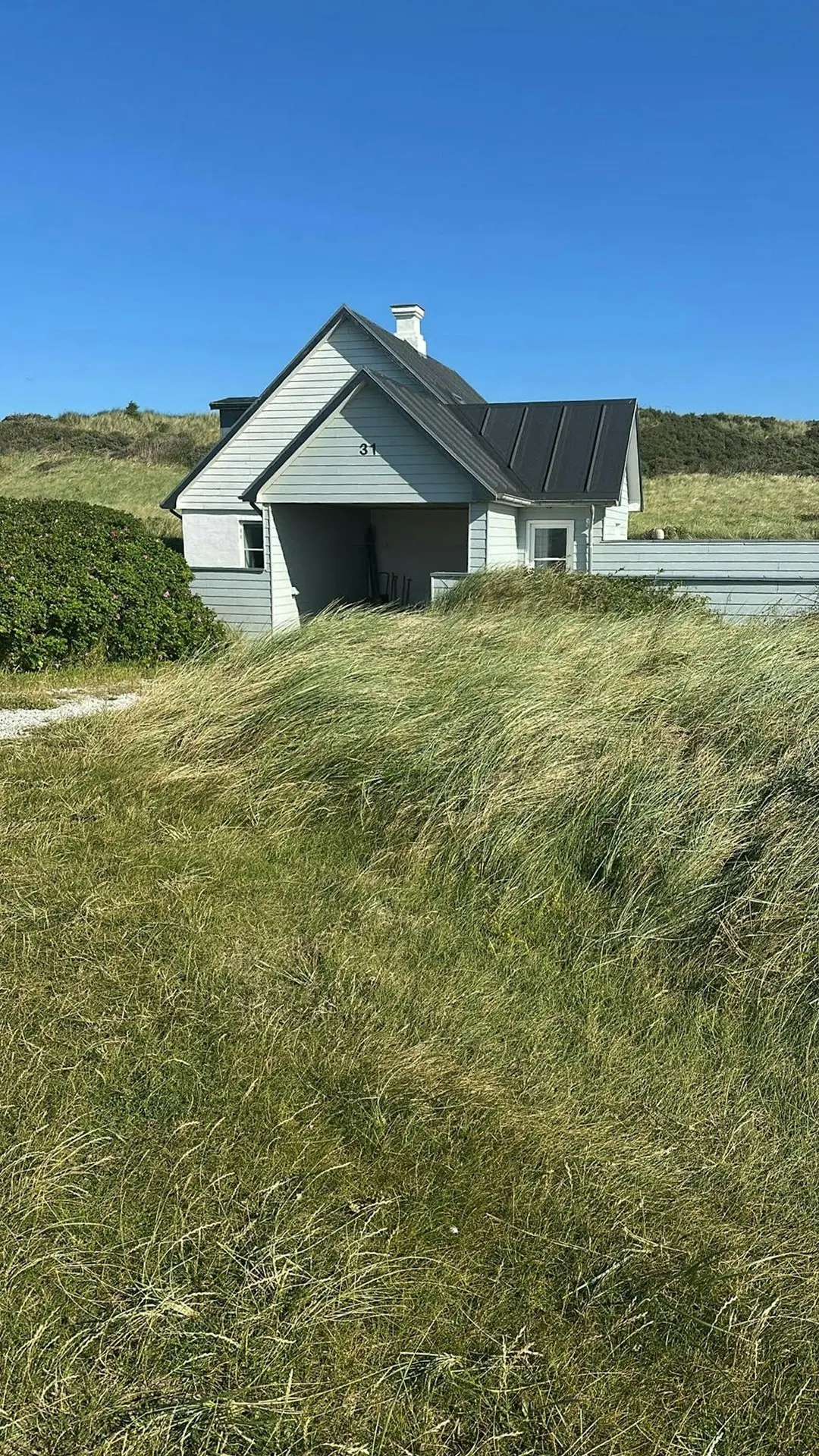 Fiskerhus i første klitrække ved Lønstrup