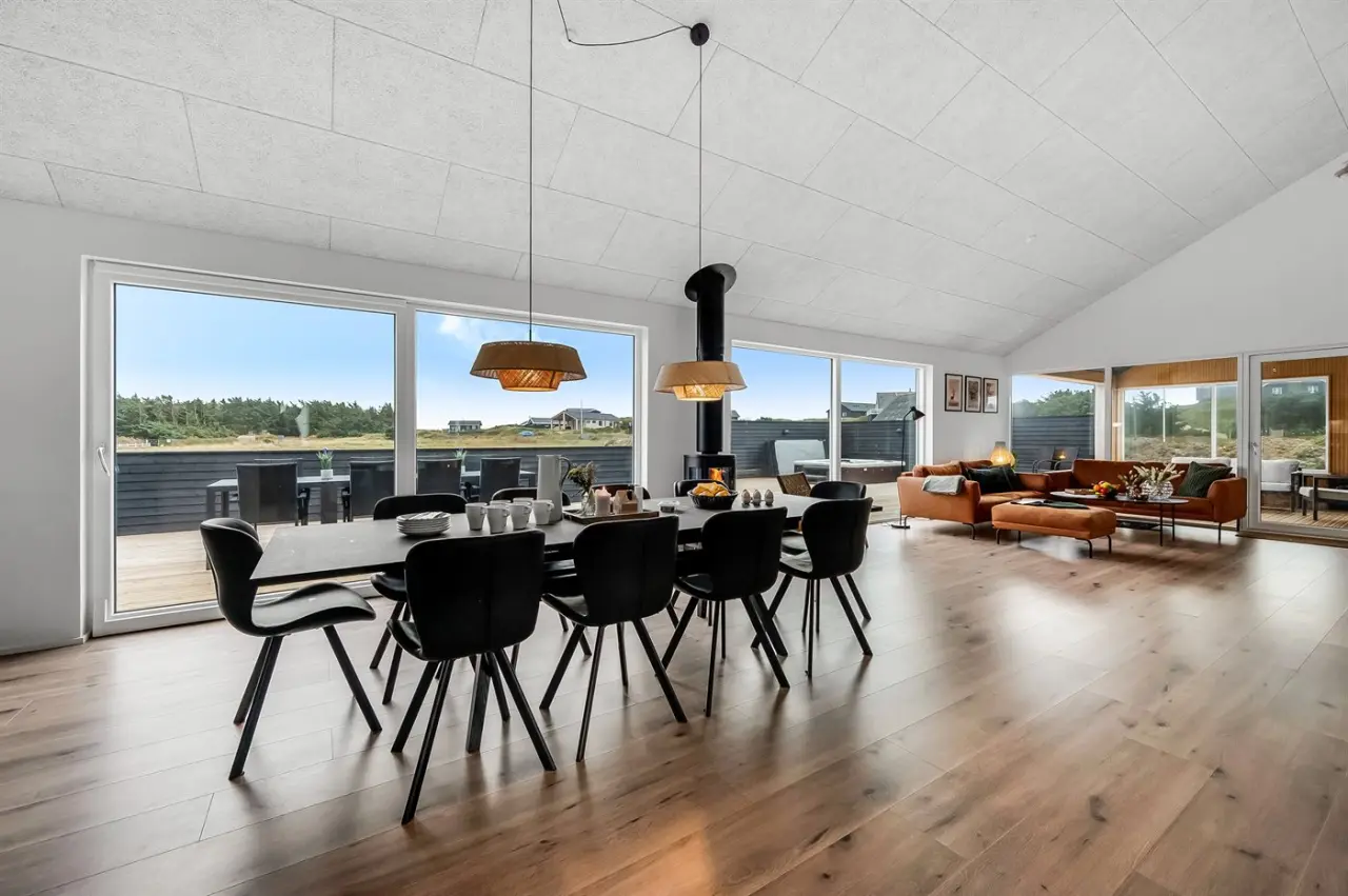 146 m&sup2; Ferienhaus 4 Schlafzimmer 12 G&auml;ste