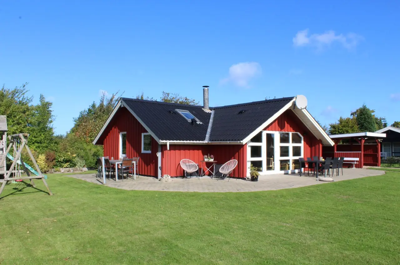 79 m&sup2; Ferienhaus 4 Schlafzimmer 7 G&auml;ste