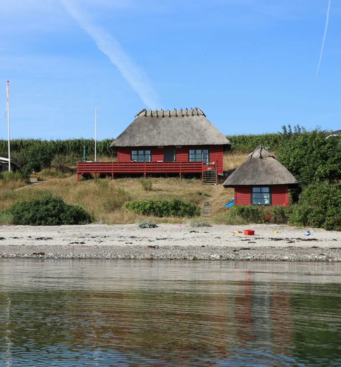 Originalt sommerhus fra 1932 ved vandet