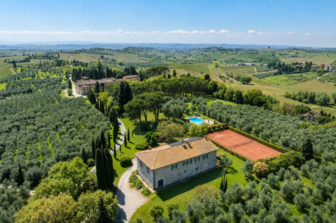 400 m&sup2; Villa 6 Schlafzimmer 16 G&auml;ste