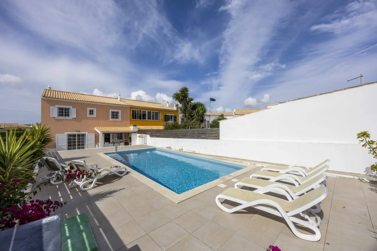 178 M² Casa ∙ 4 Quartos ∙ 8 Hóspedes - Sagres