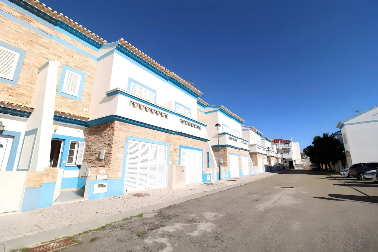 134 M² Casa ∙ 4 Habitaciones ∙ 8 Huéspedes - Altura