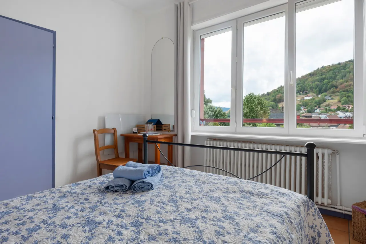 20 M² Chambre D'hôtes ∙ 1 Chambre ∙ 3 Personnes - La Bresse