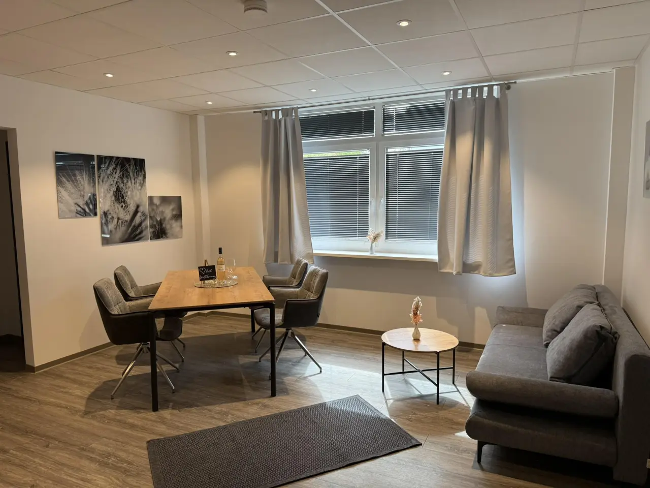 89 M² Appartement ∙ 3 Slaapkamers ∙ 6 Gasten - Pirmasens