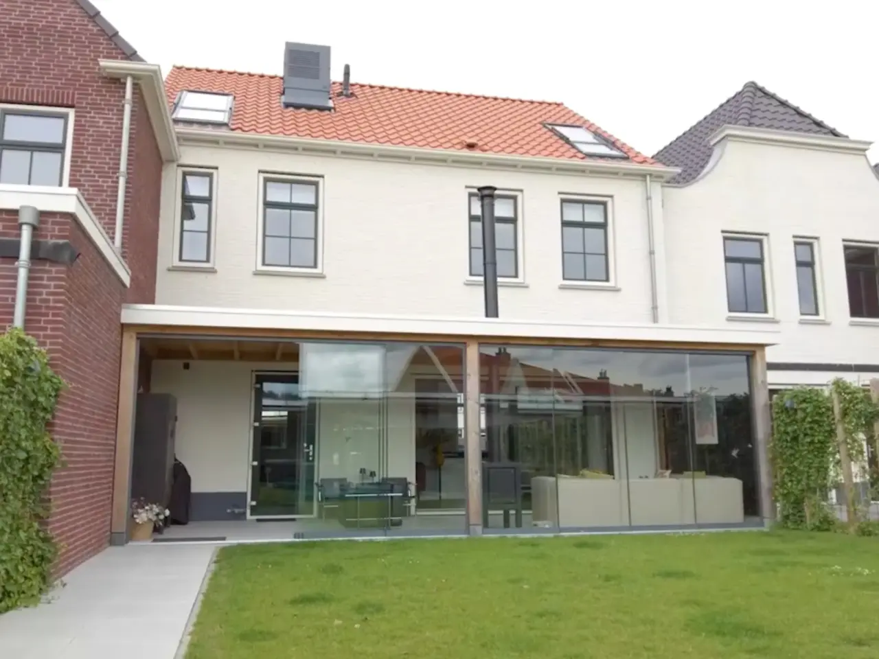 184 m&sup2; Ferienhaus 6 Schlafzimmer 12 G&auml;ste