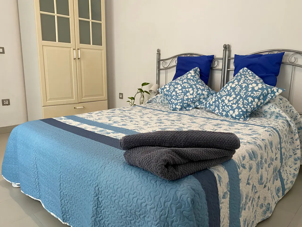 25 M² Albergue ∙ 1 Habitación ∙ 2 Huéspedes - Sevilla