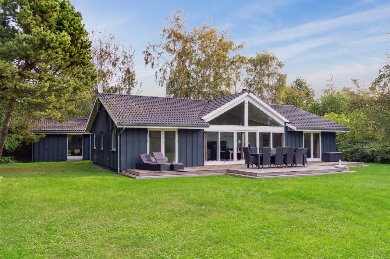 167 m&sup2; Ferienhaus 4 Schlafzimmer 10 G&auml;ste